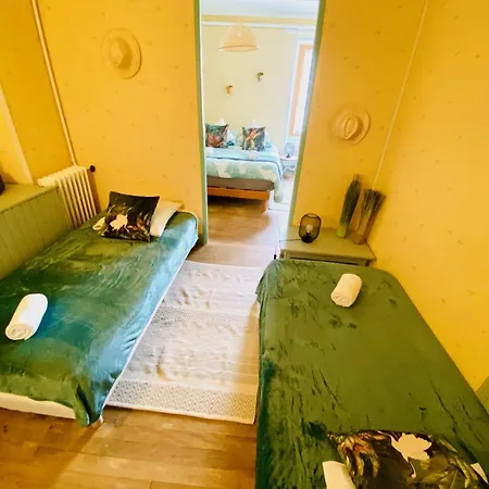 Du Relais D'auniac - Bar Restaurant Piscine * אנגלרס-נוזק