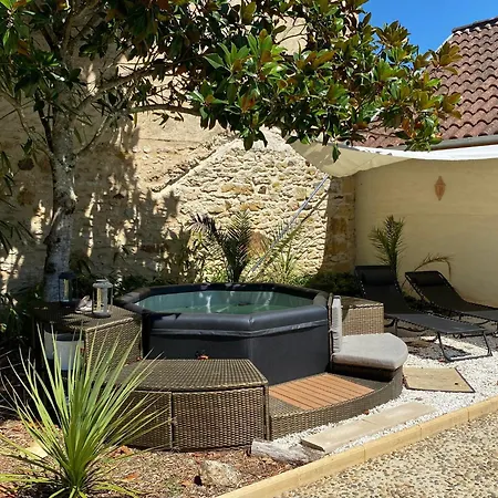 Du Relais D'auniac - Bar Restaurant Piscine