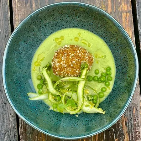 Du Relais D'auniac - Bar Restaurant Piscine מלון