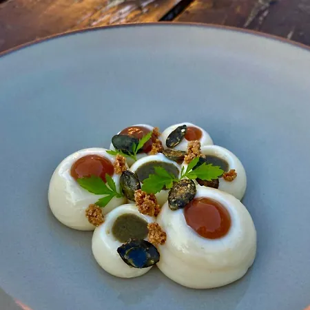 מלון Du Relais D'auniac - Bar Restaurant Piscine *