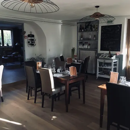 Du Relais D'auniac - Bar Restaurant Piscine *