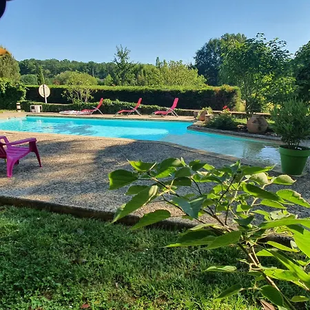 Du Relais D'auniac - Bar Restaurant Piscine מלון אנגלרס-נוזק