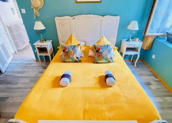 Hotel Du Relais D'auniac - Bar Restaurant Piscine