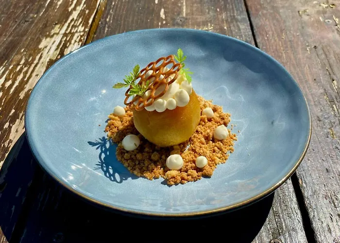 Hotel Du Relais D'auniac - Bar Restaurant Piscine *