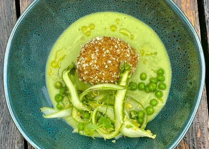 Du Relais D'auniac - Bar Restaurant Piscine Hotel