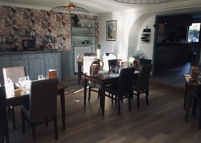 Du Relais D'auniac - Bar Restaurant Piscine Anglars-Nozac