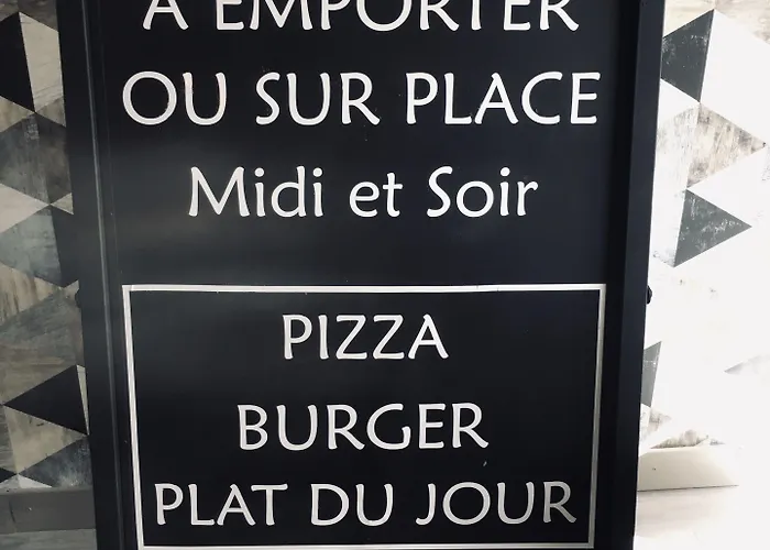 Du Relais D'auniac - Bar Restaurant Piscine Hotel *